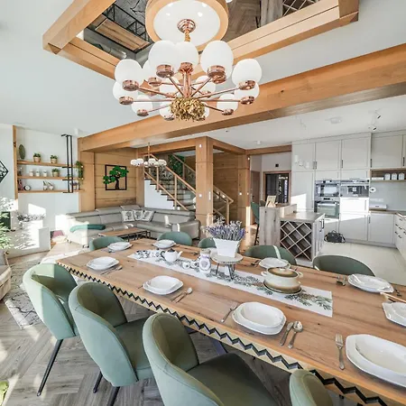 Lawendowy Prestige Вилла Чарна-Гура